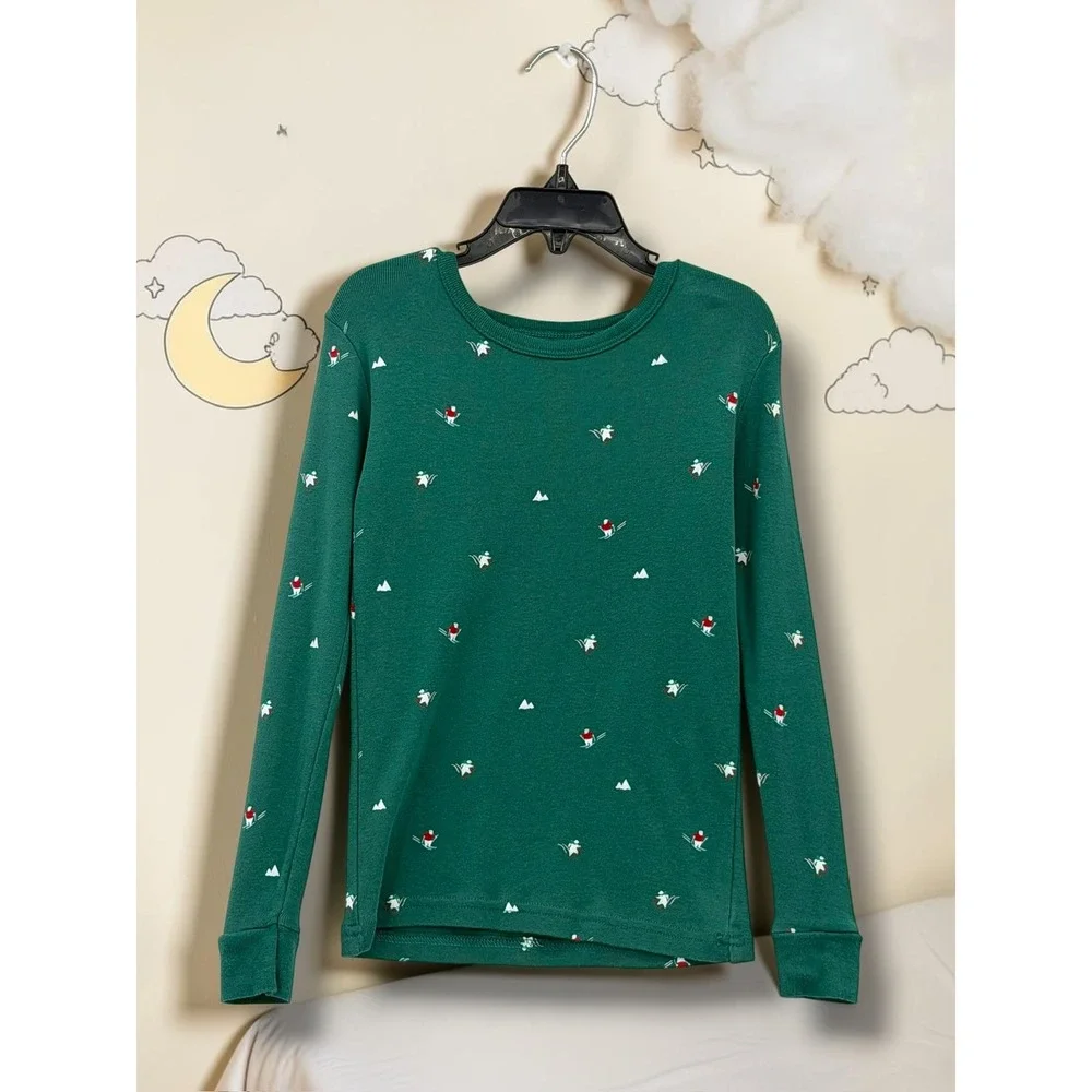 Kids Winter Skier Mountain Print Forest Green Pajama Set Loungewear